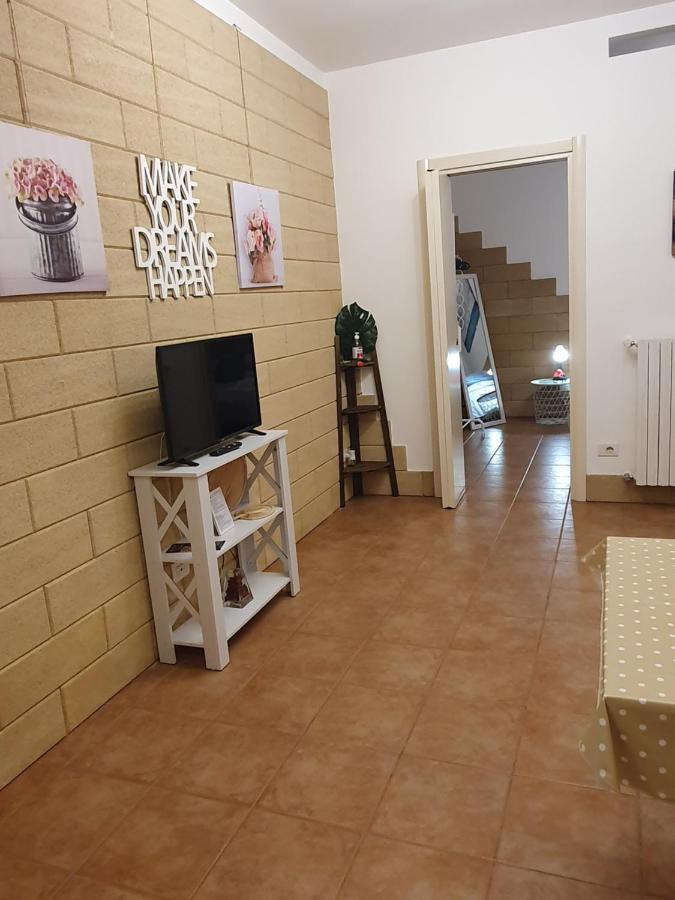 La Dimora Di Don Vito - Appartamento Confortevole Bari Exteriér fotografie